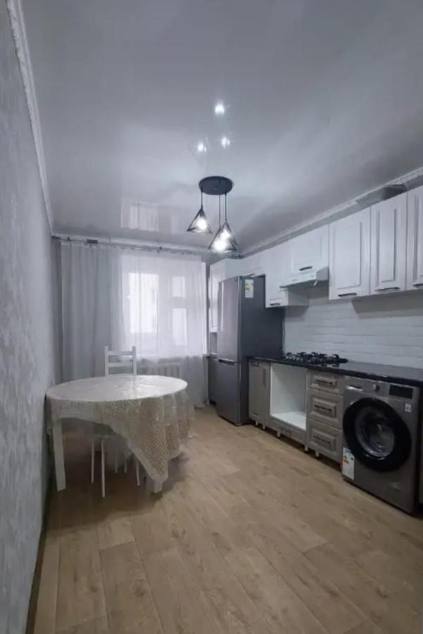 1-Комнатная Квартира Uralsk Exterior photo
